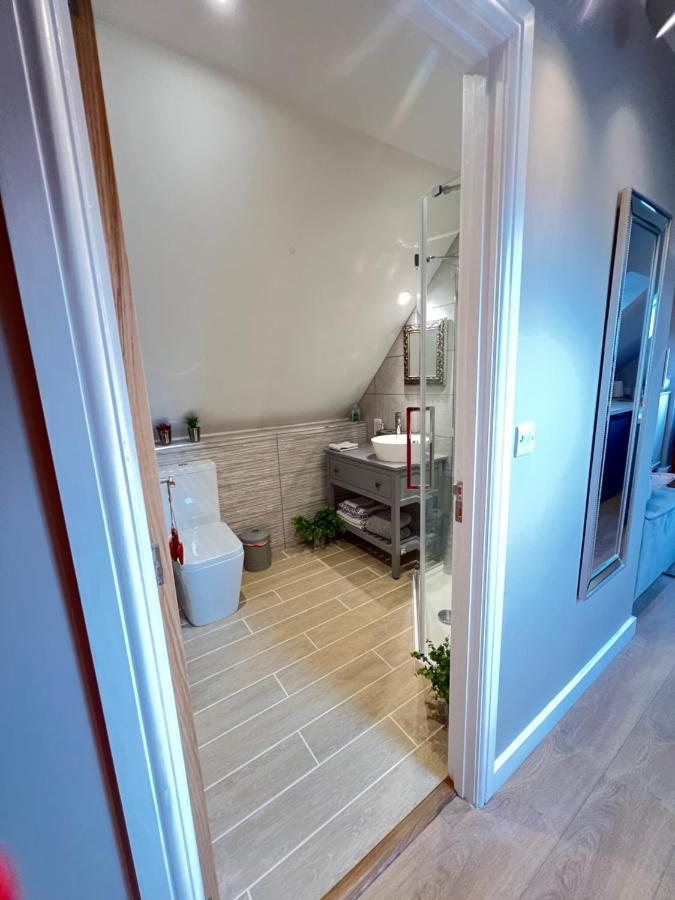 Entire Loft Space In Quiet Village Near Roman City Of Lincoln Ngoại thất bức ảnh